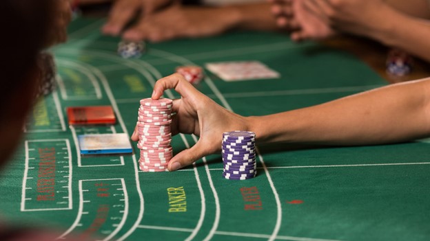 Hướng dẫn toàn diện cách theo dõi xu hướng baccarat